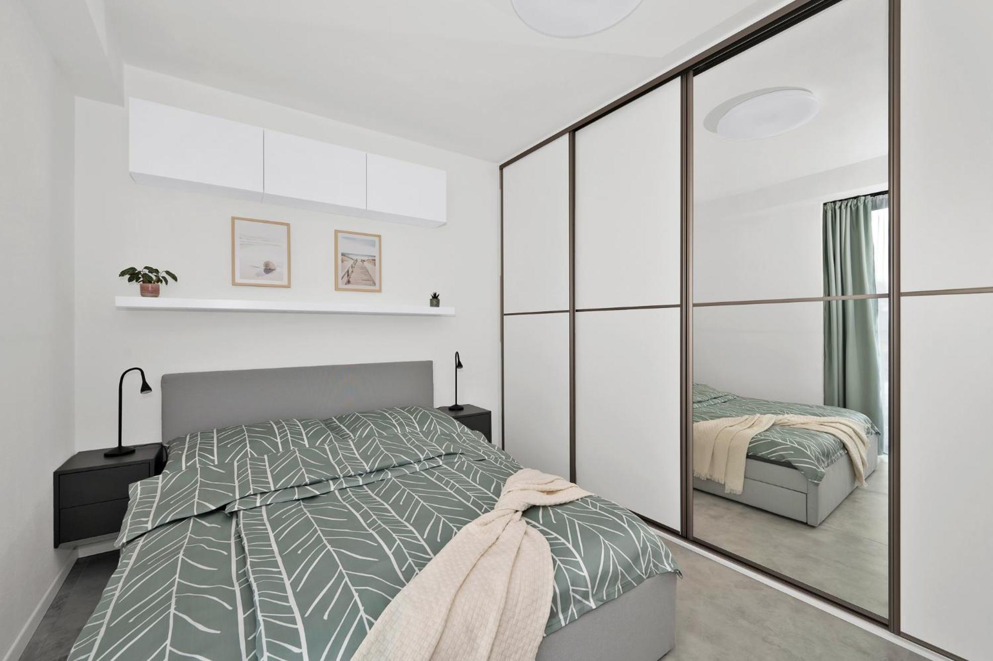Fully Equipped Apartments With Terraces, Free Garage Parking, Netflix & Ac - By Apartmany Slapanice Cz Extérieur photo