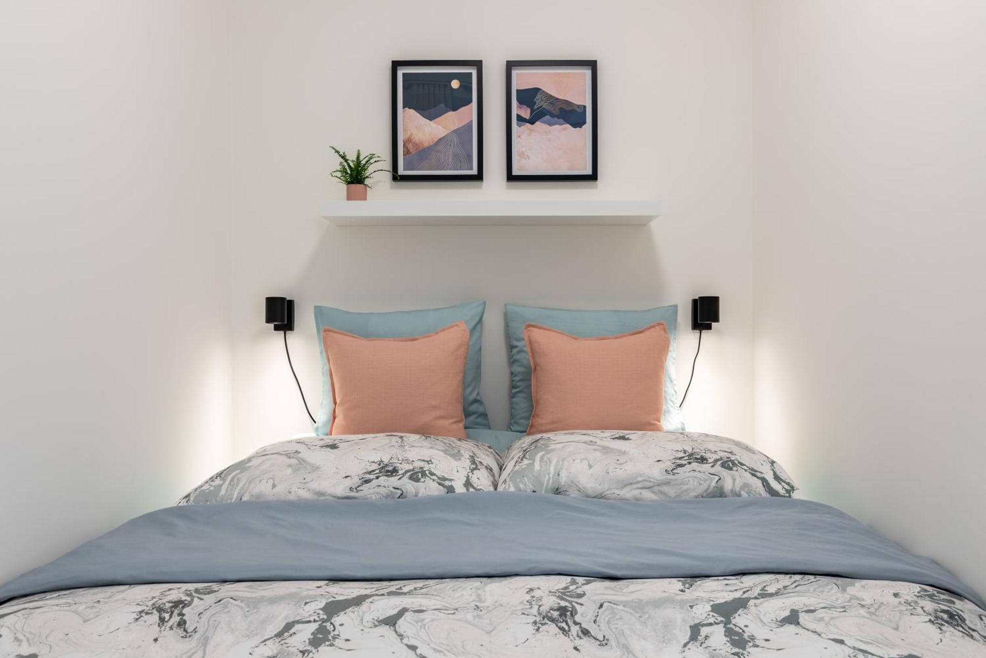 Fully Equipped Apartments With Terraces, Free Garage Parking, Netflix & Ac - By Apartmany Slapanice Cz Extérieur photo